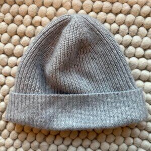 Aritzia AUXILIARY Cashmere Cuff Beanie / Hat in Heather Grey • OS